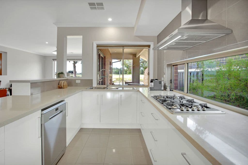 144 Robinson Way, Yarrawonga VIC 3730, Yarrawonga - Thumbnail 7