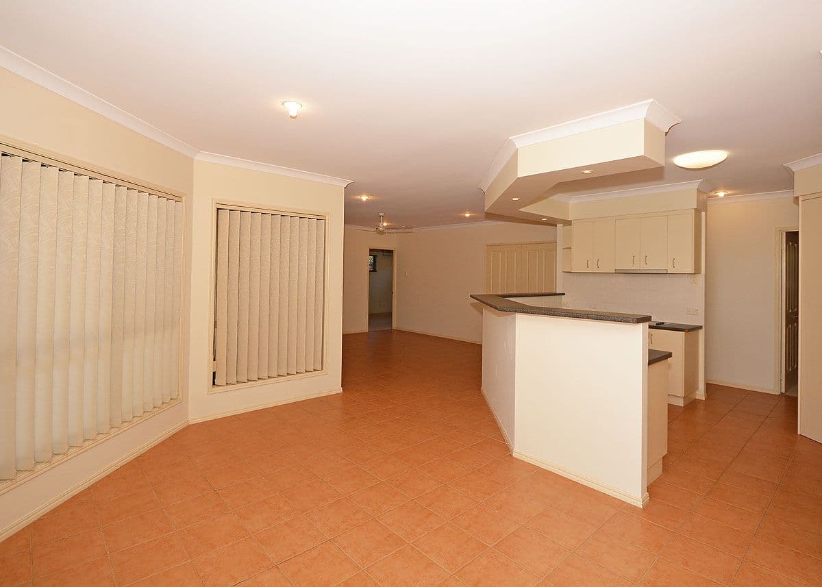 12 Rathdowne Court, Urraween QLD 4655, Urraween - Thumbnail 6