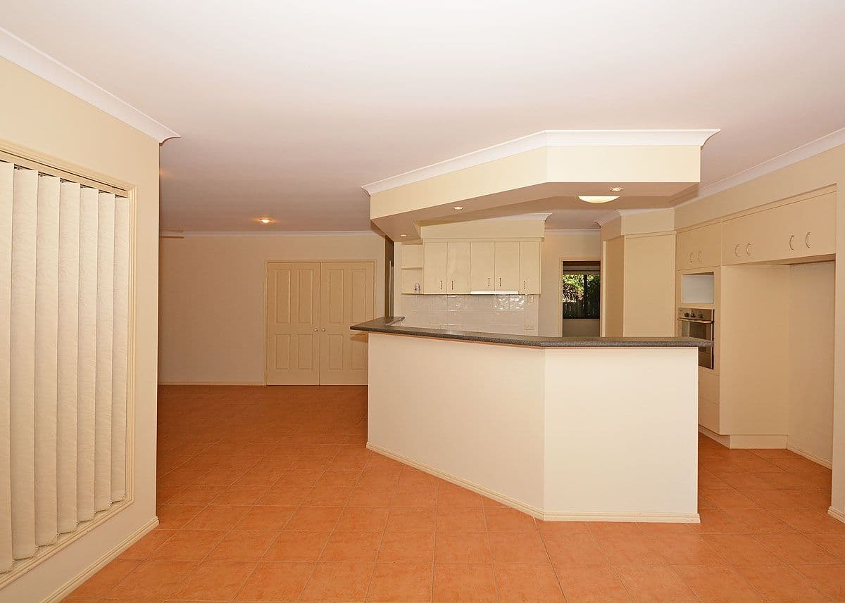 12 Rathdowne Court, Urraween QLD 4655, Urraween - Thumbnail 7