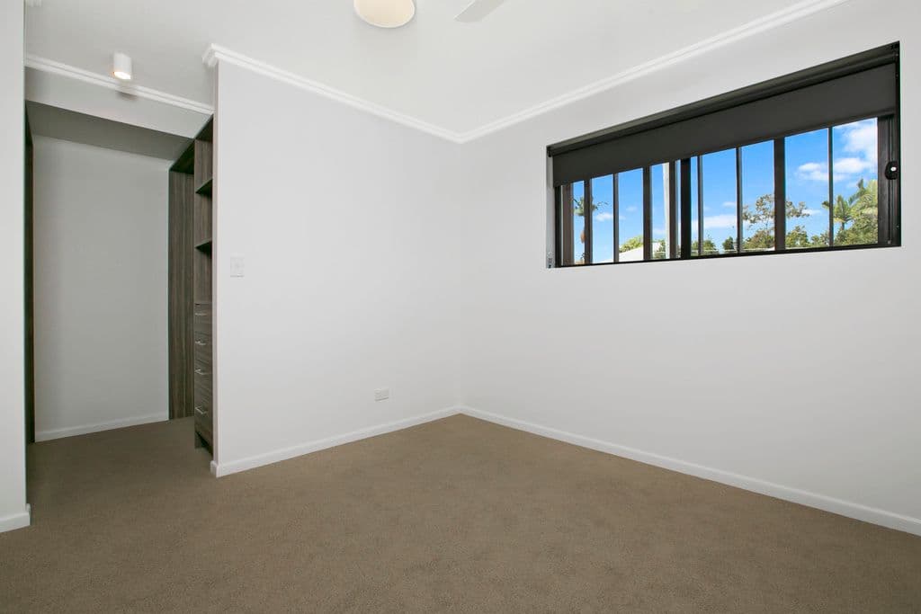 Unit 8, 37-39 Yamboyna Street, Manly QLD 4179, Manly - Thumbnail 8