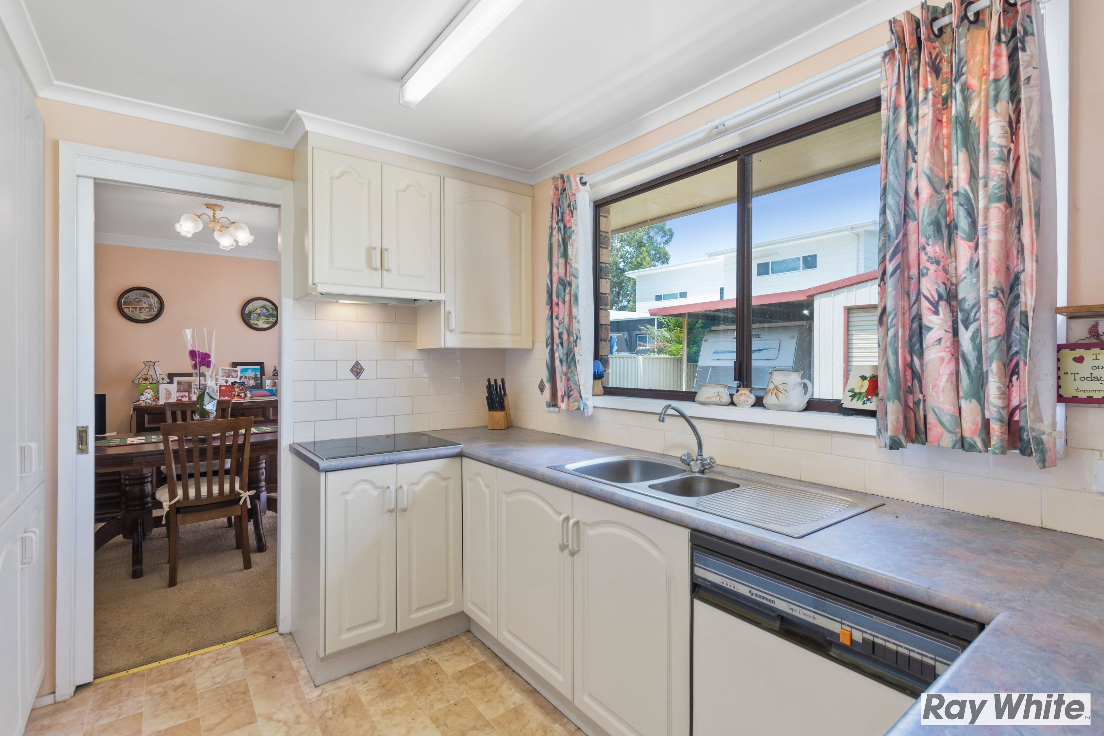 37 Glenhaven Street, Woonona - Thumbnail 3