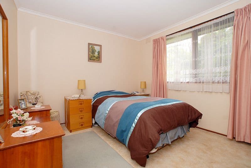2 Warrenwood Close, FERNTREE GULLY VIC 3156, Ferntree Gully - Thumbnail 5