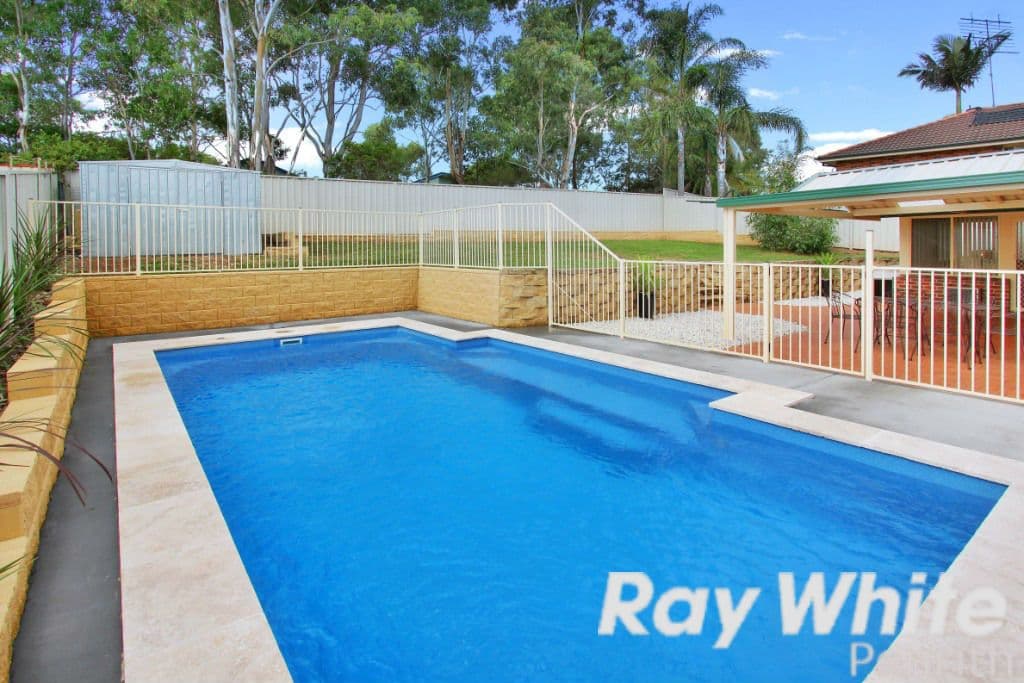 17 Barron Field Drive, GLENMORE PARK NSW 2745, Glenmore Park - Thumbnail 3