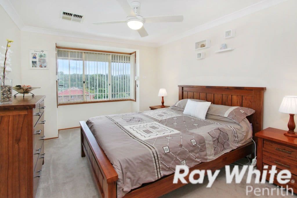 17 Barron Field Drive, GLENMORE PARK NSW 2745, Glenmore Park - Thumbnail 6