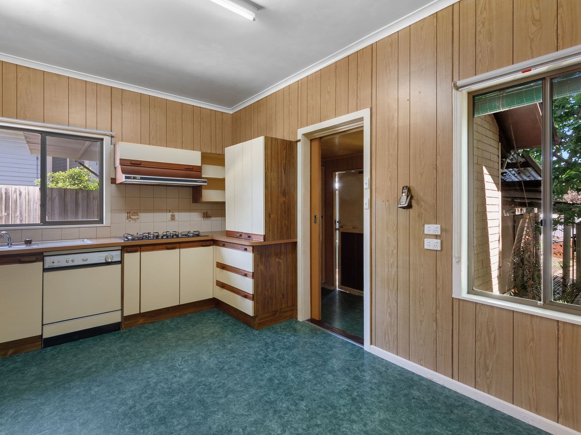 5 Loach Street, Seymour VIC 3660, Seymour - Thumbnail 3