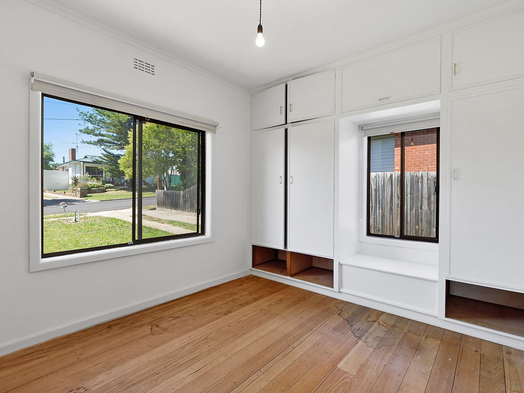 5 Loach Street, Seymour VIC 3660, Seymour - Thumbnail 5