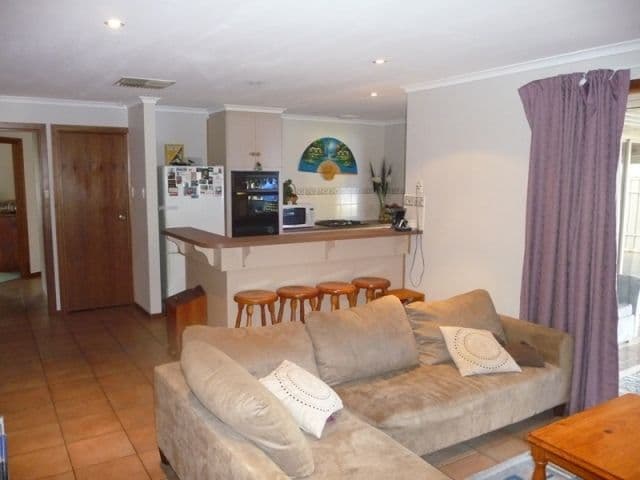 18 Tuglow Court, HILLBANK SA 5112, Hillbank - Thumbnail 4