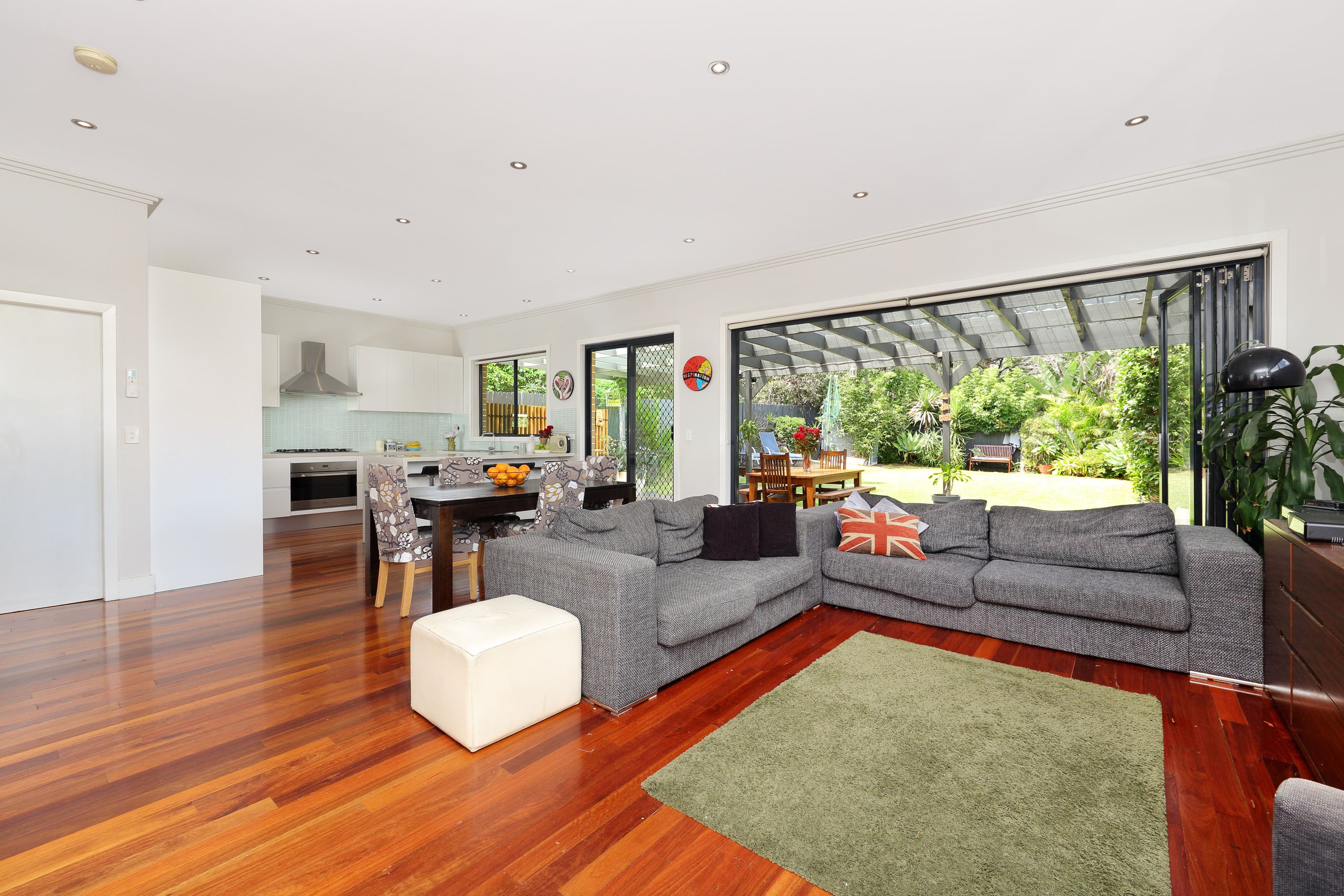 9 Carrington Street, Penshurst - Thumbnail 4
