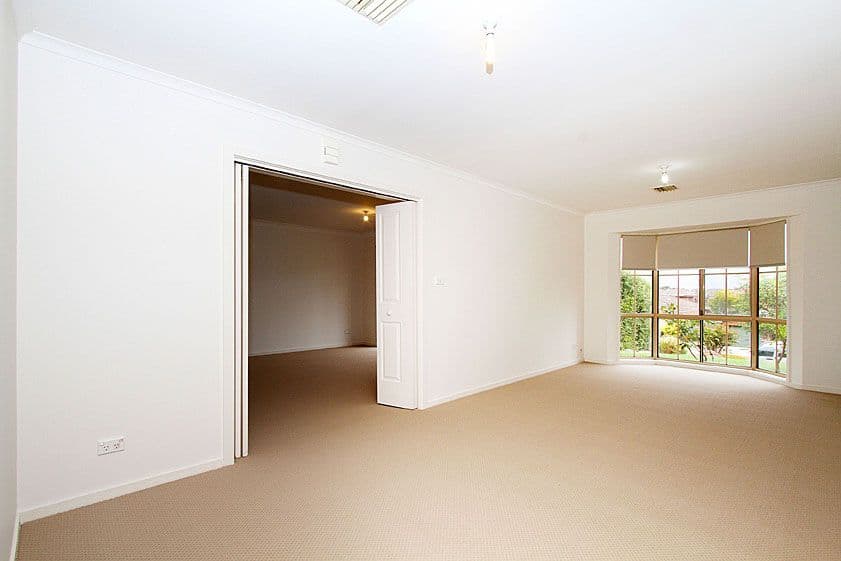 9 Hickey Court, MILL PARK VIC 3082, Mill Park - Thumbnail 6