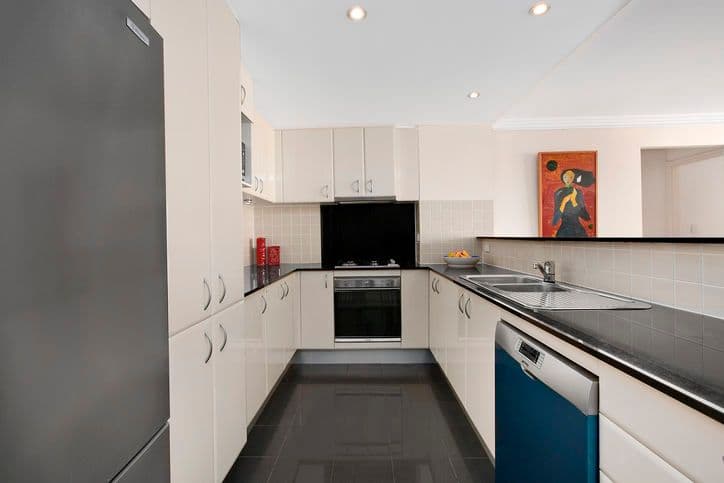 74 McLachlan Avenue, RUSHCUTTERS BAY NSW 2011, Rushcutters Bay - Thumbnail 2