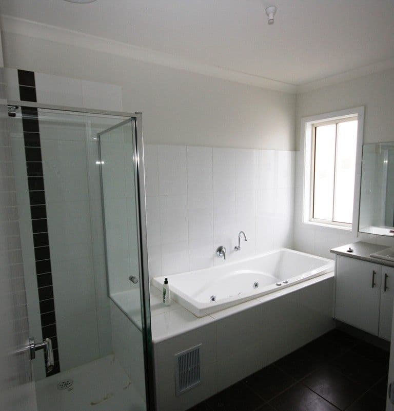25 Edgerunner Circuit, ST ALBANS VIC 3021, St Albans - Thumbnail 5