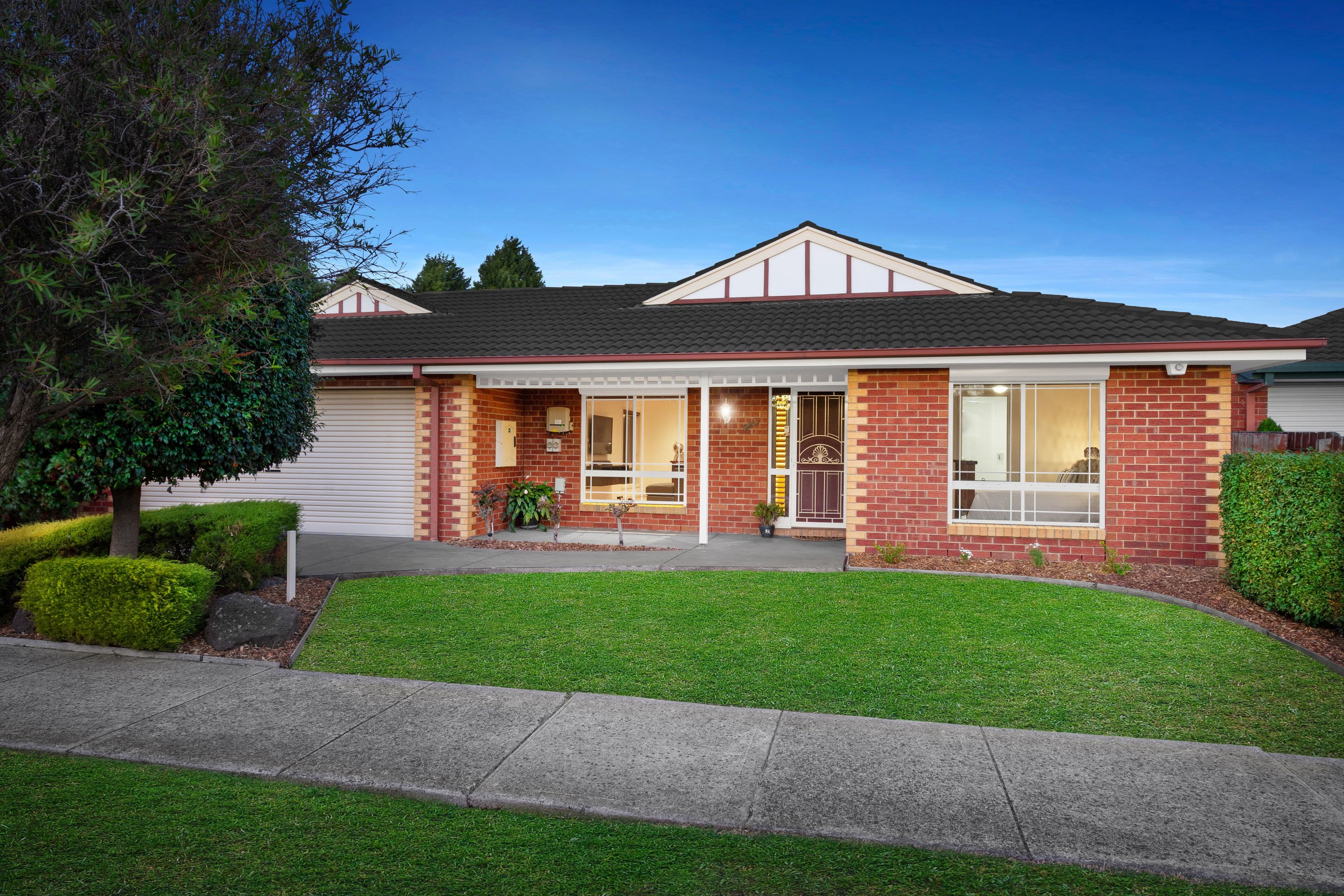 10 Larkspur Close, Epping VIC 3076, Epping - Image 1
