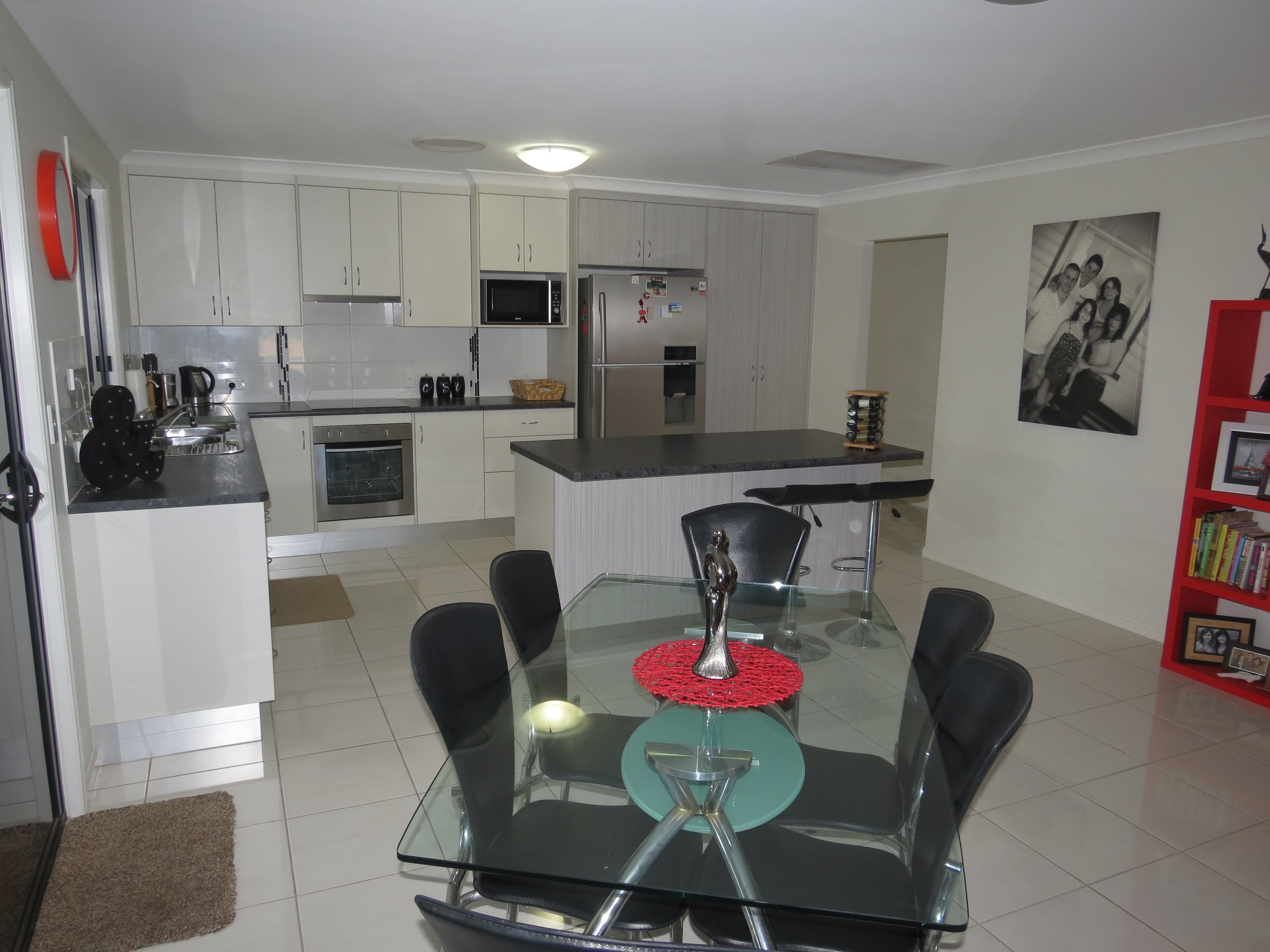 158 Opal Street, Emerald QLD 4720, Emerald - Thumbnail 2