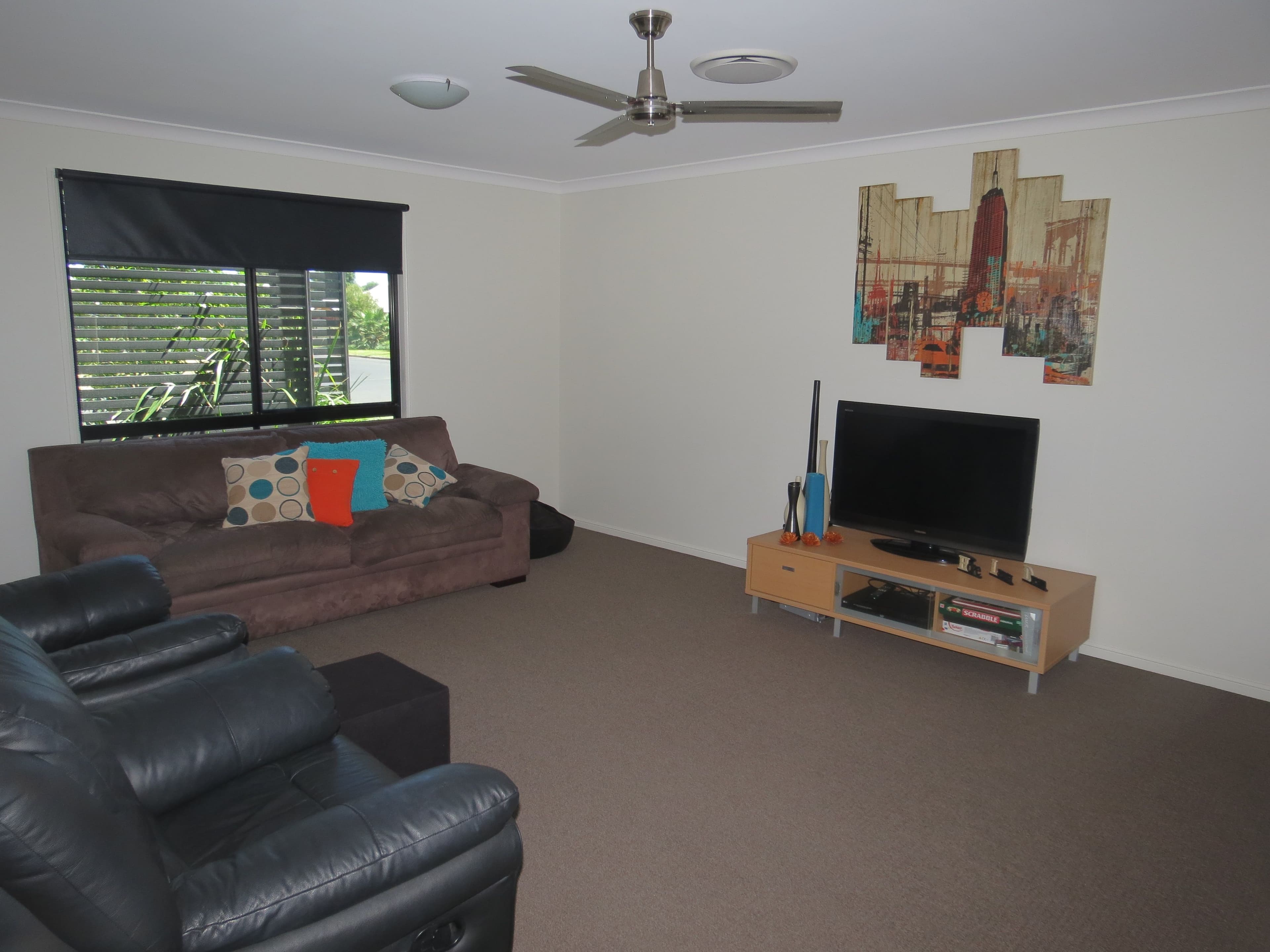 158 Opal Street, Emerald QLD 4720, Emerald - Thumbnail 6