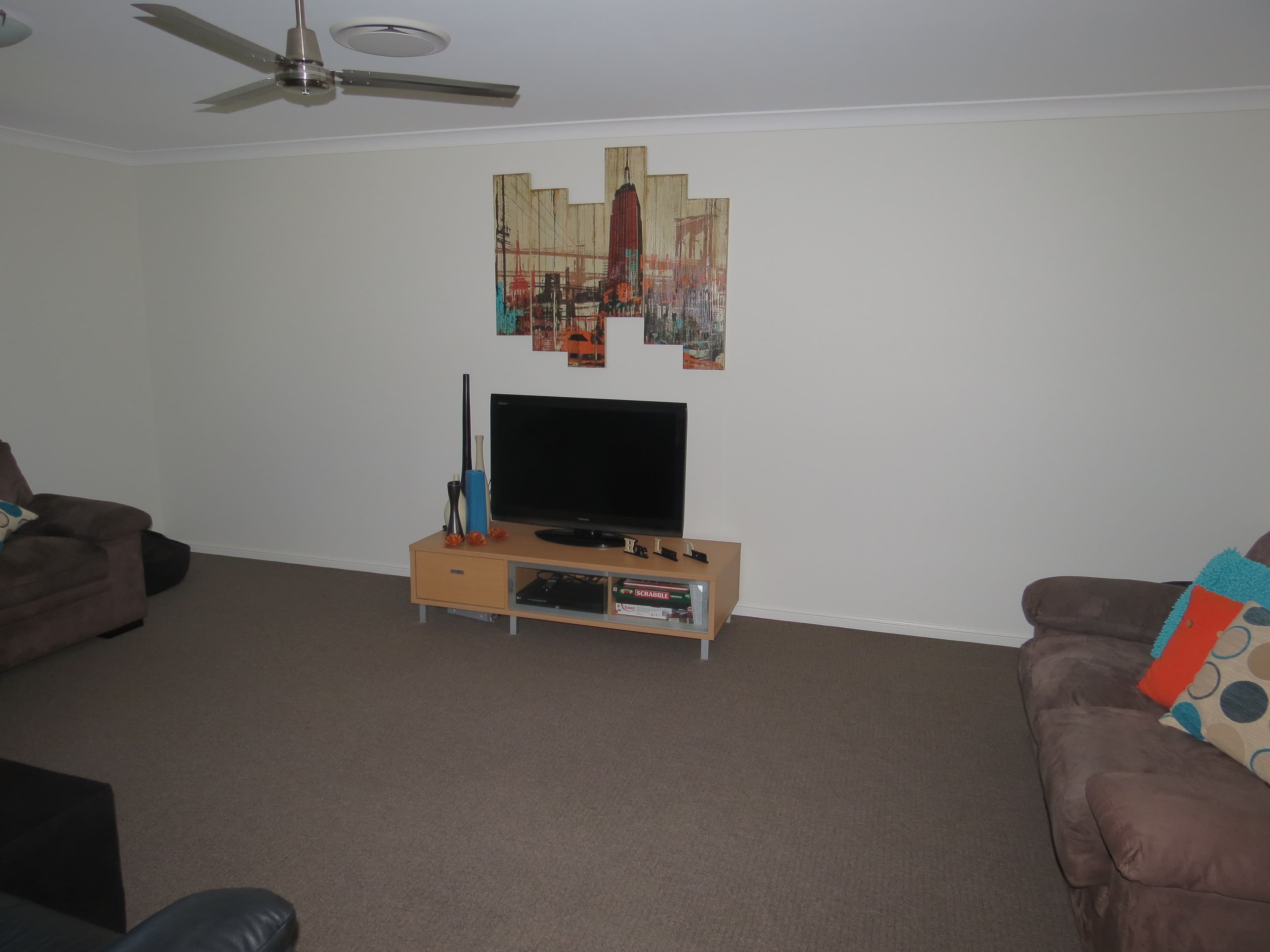 158 Opal Street, Emerald QLD 4720, Emerald - Thumbnail 7