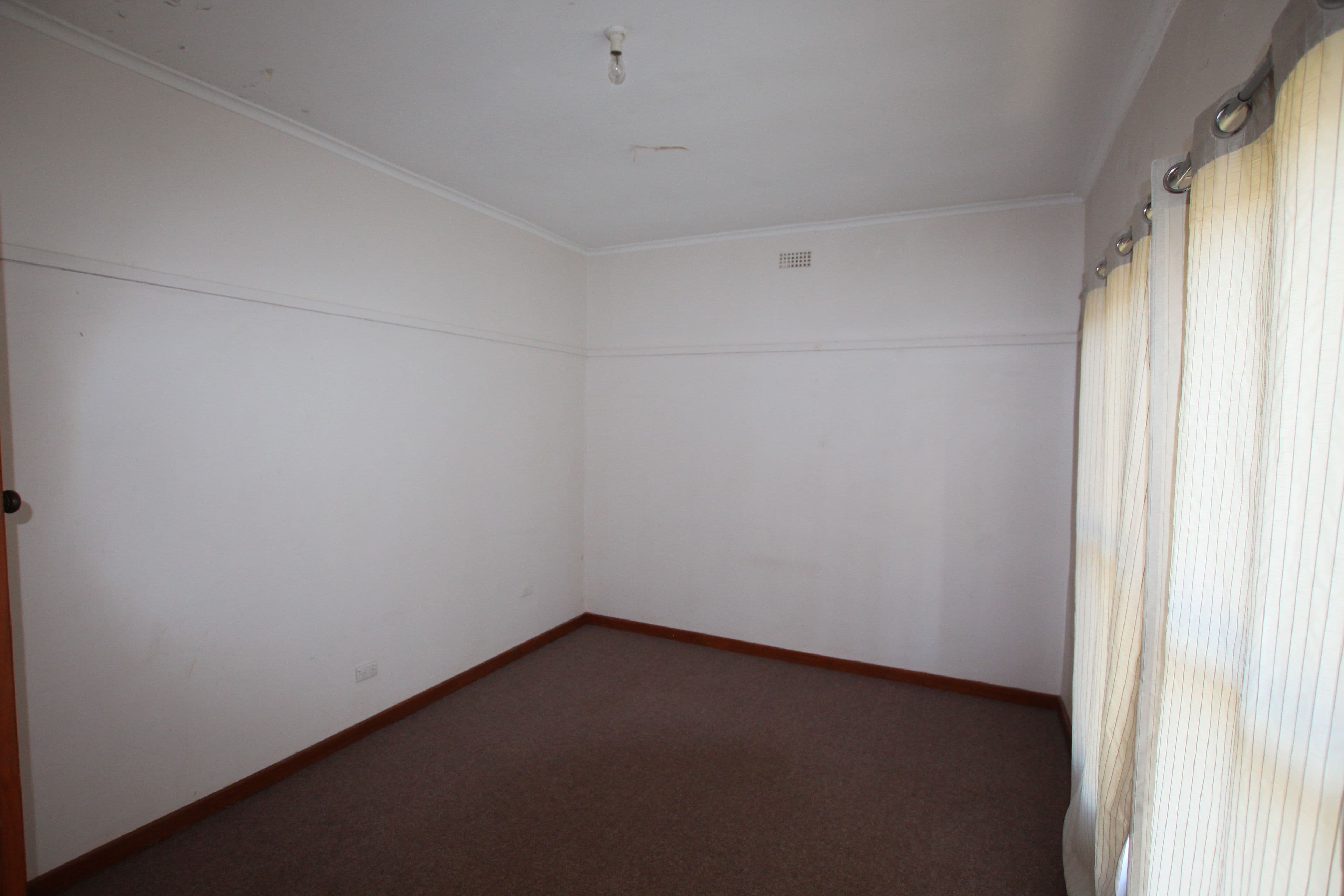 18 Hopetoun Street, Rochester VIC 3561, Rochester - Thumbnail 5