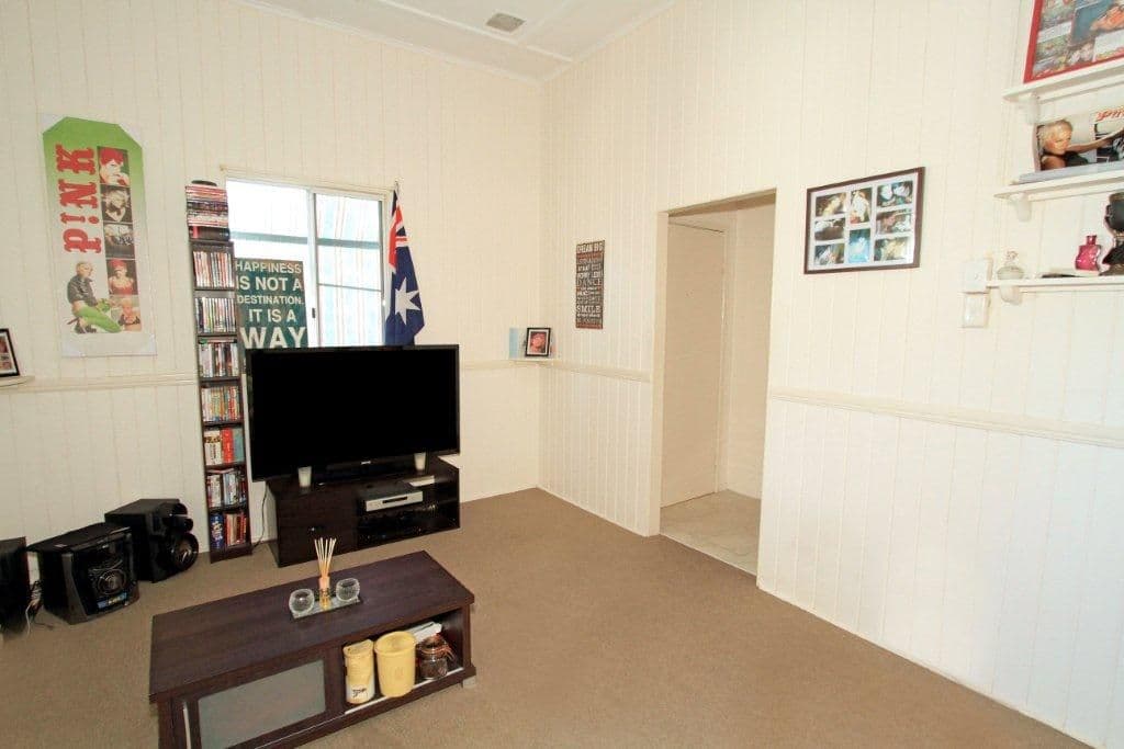104 Glenmore Road, PARK AVENUE QLD 4701, Park Avenue - Thumbnail 2