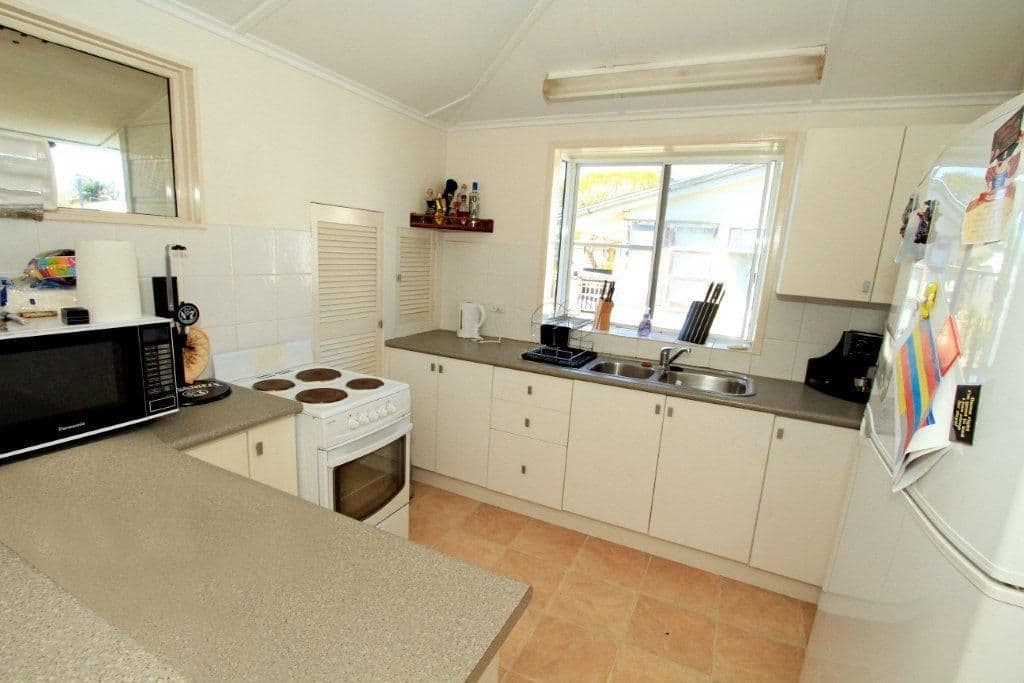 104 Glenmore Road, PARK AVENUE QLD 4701, Park Avenue - Thumbnail 3