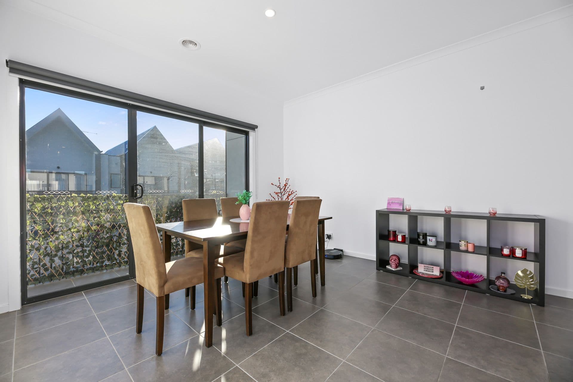 10 Ripplebrook Walk, Pakenham VIC 3810, Pakenham - Thumbnail 6