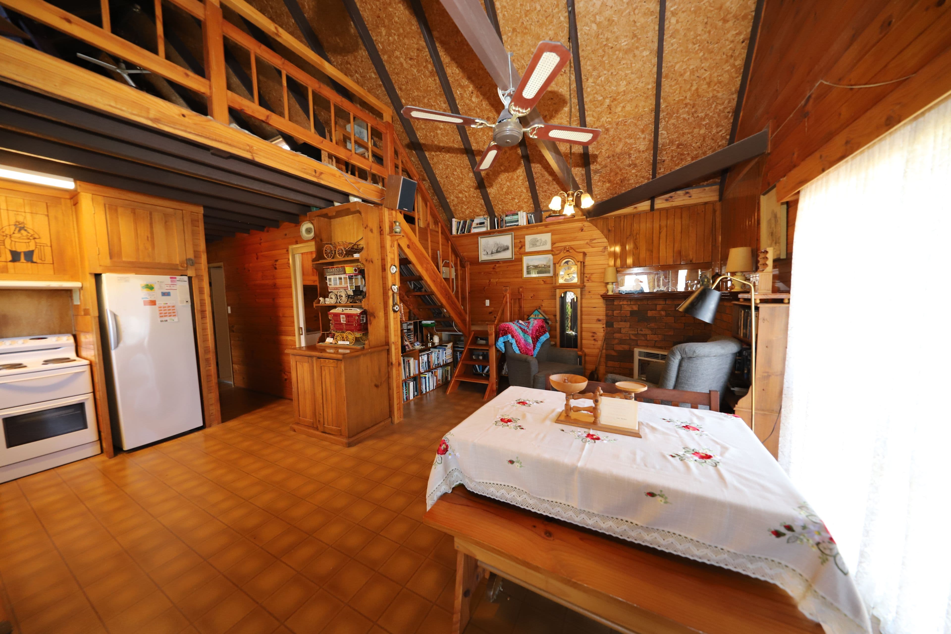 31 Lynch Street, Adelong NSW 2729, Adelong - Thumbnail 4
