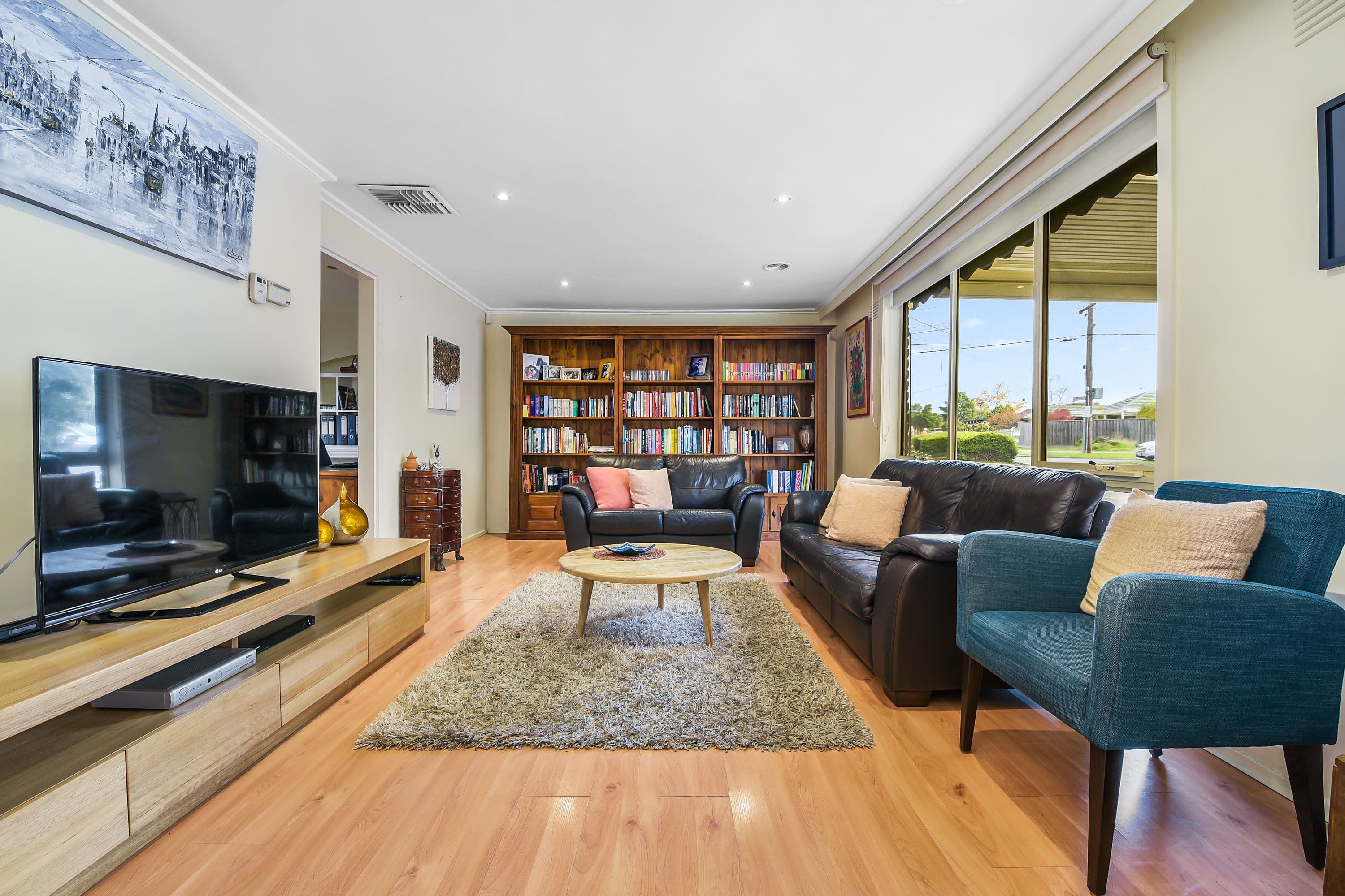 20 Gyton Avenue, Glen Waverley VIC 3150, Glen Waverley - Thumbnail 2