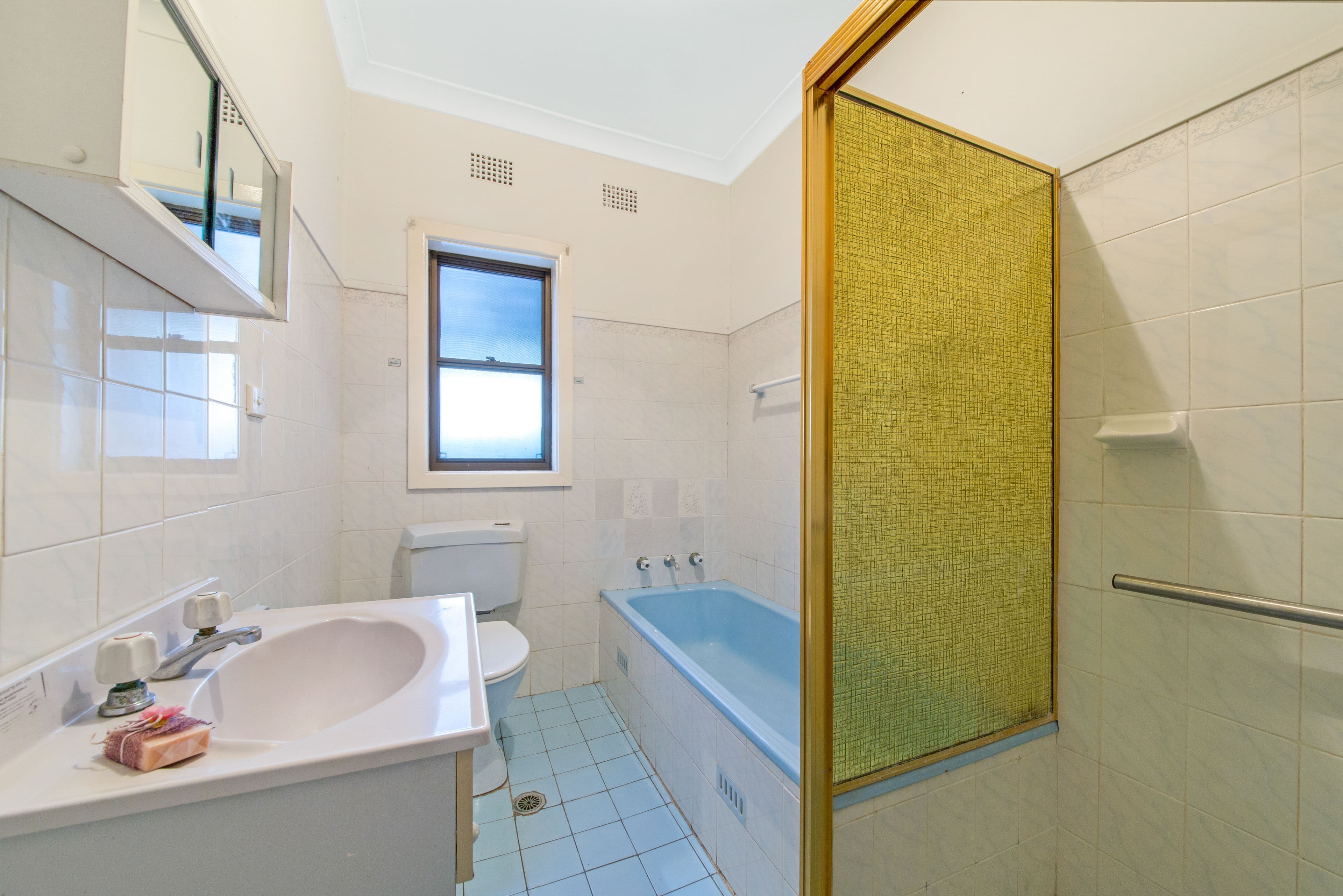 78 Barina Avenue, Lake Heights - Thumbnail 6