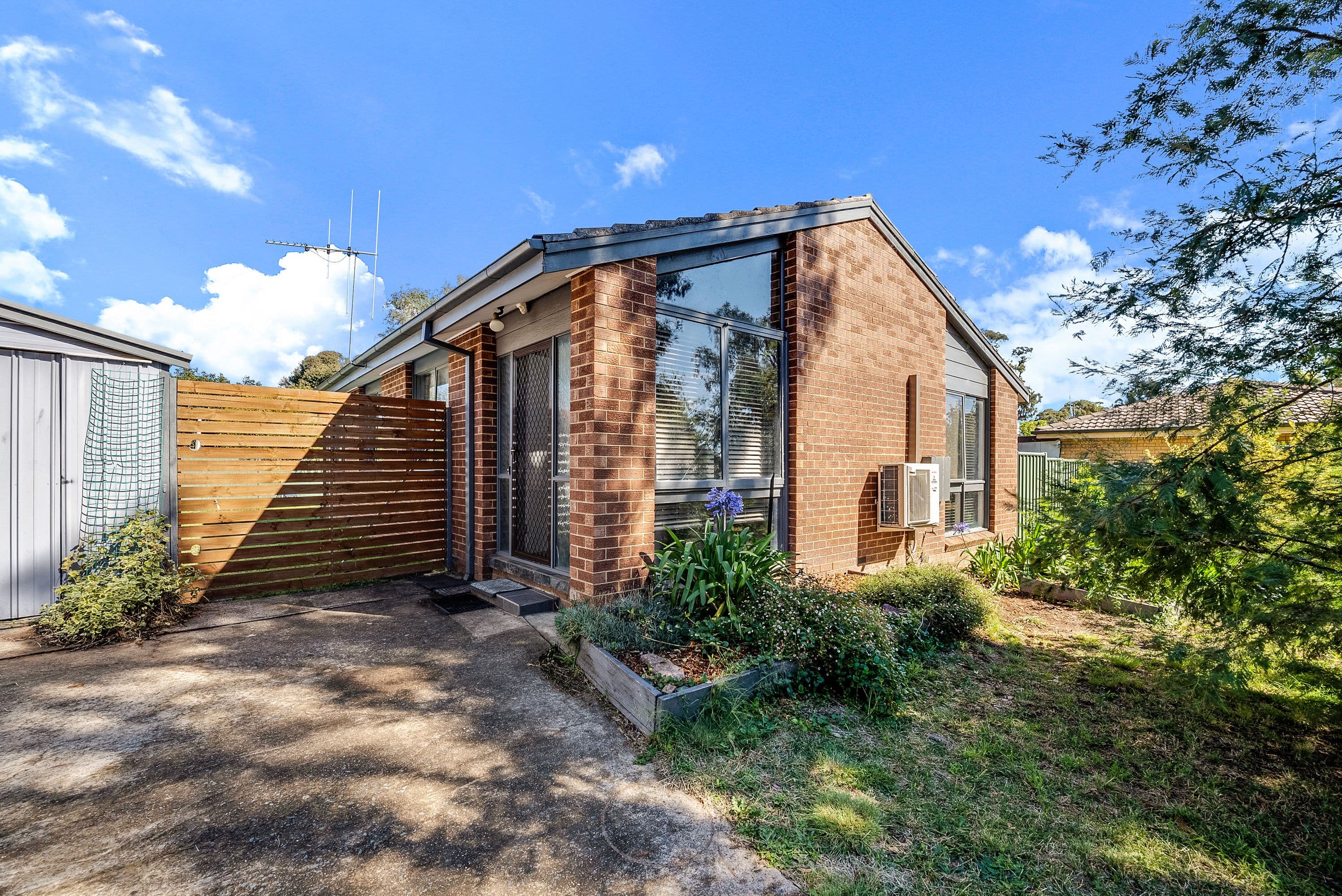 10 Landale Place, Charnwood ACT 2615, Charnwood - Thumbnail 3