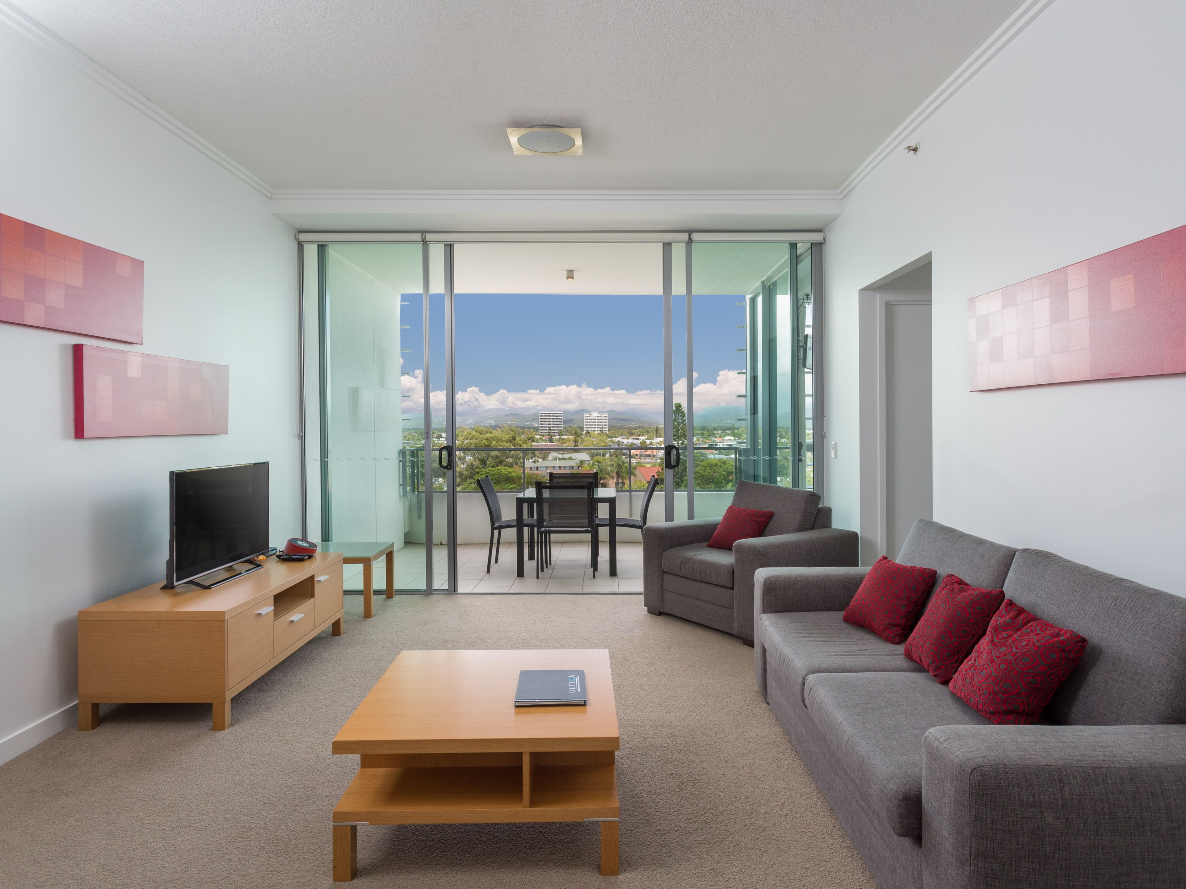 2610 'Freshwater Point' 33 T E Peters Drive, Broadbeach Waters QLD 4218, Broadbeach Waters - Thumbnail 2