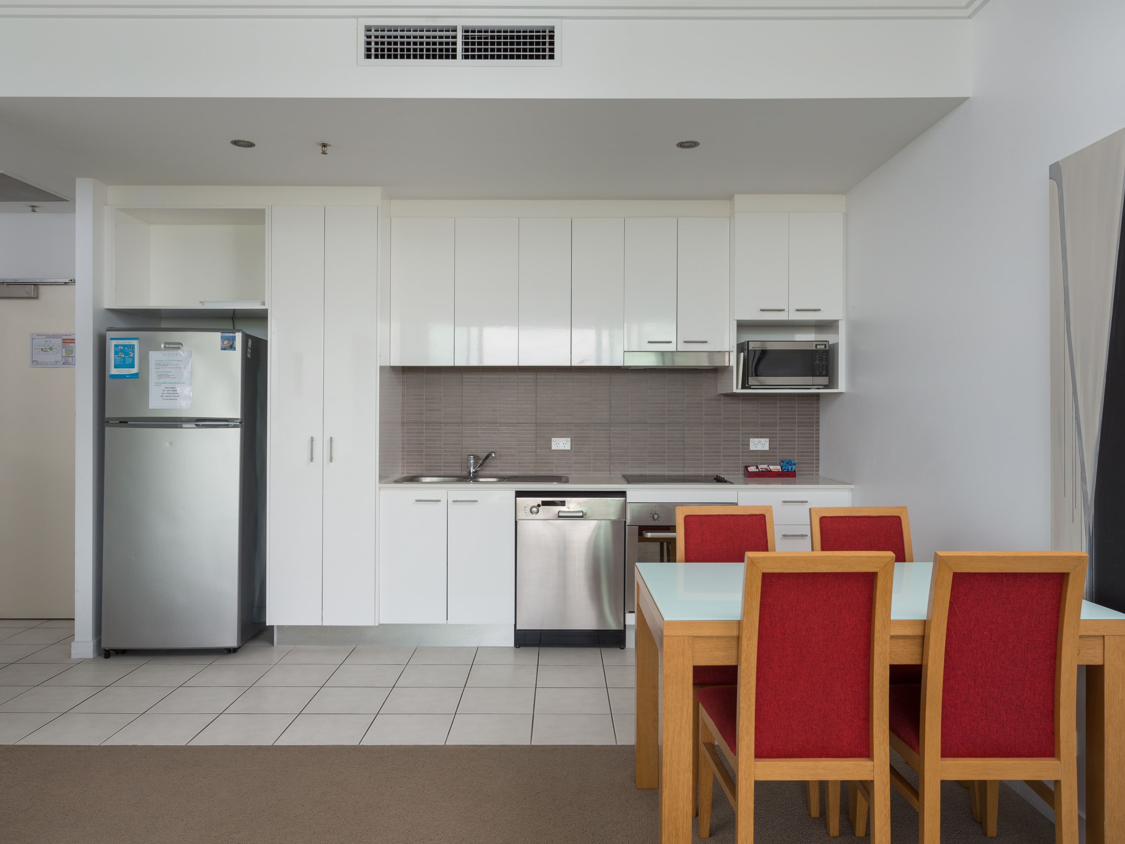 2610 'Freshwater Point' 33 T E Peters Drive, Broadbeach Waters QLD 4218, Broadbeach Waters - Thumbnail 4