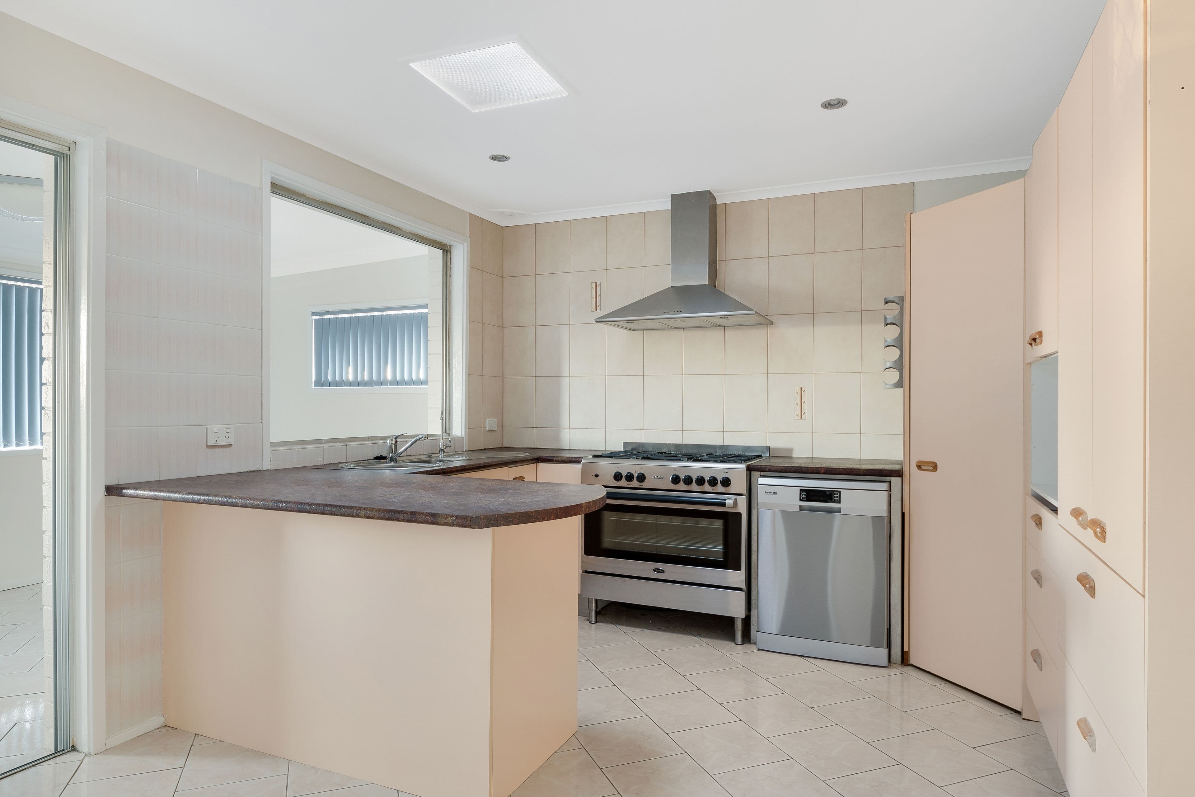 51 Townson Avenue, Leumeah - Thumbnail 4