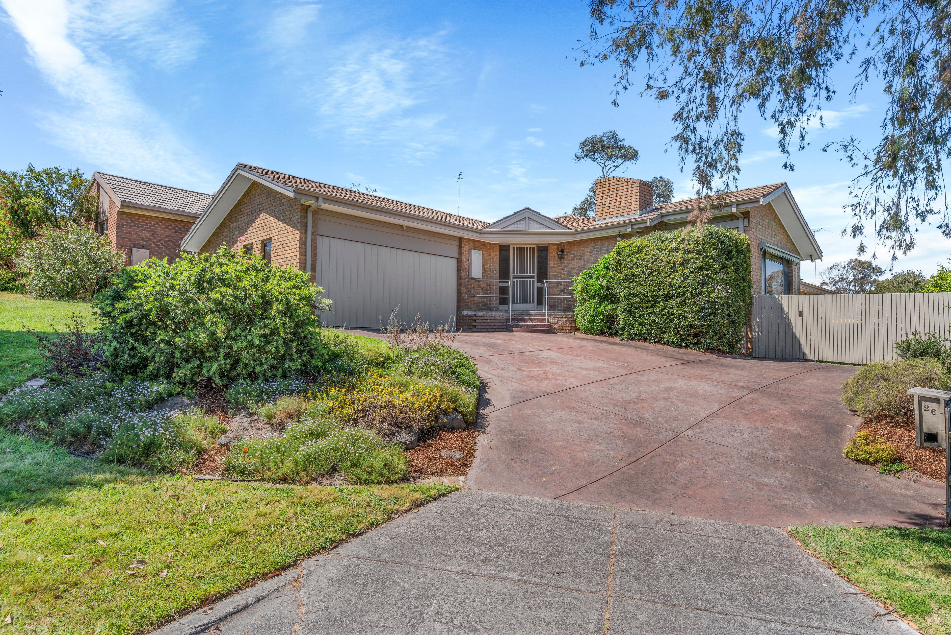26 Maxine Drive, SAINT HELENA VIC 3088, St Helena - Image 1