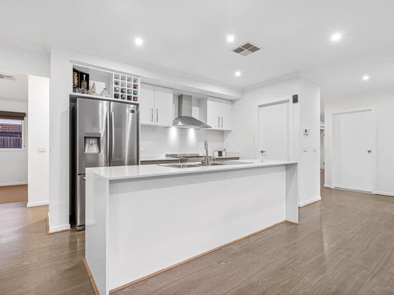 18 Miro Way, FRASER RISE VIC 3336, Fraser Rise - Thumbnail 4