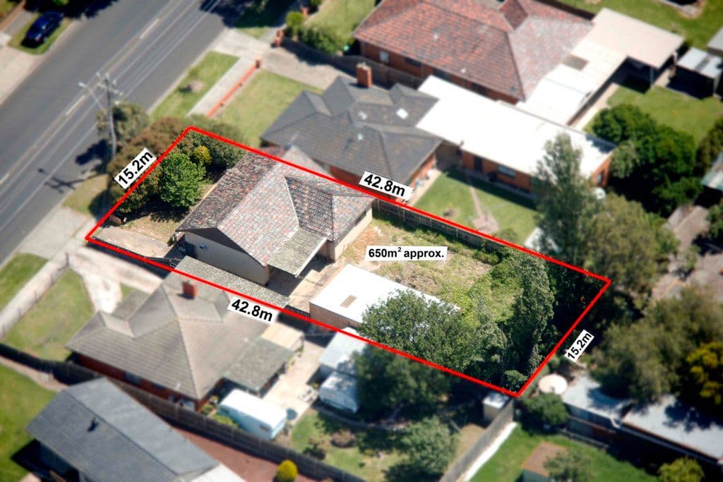 142 Main Road East, ST ALBANS VIC 3021, St Albans - Thumbnail 3