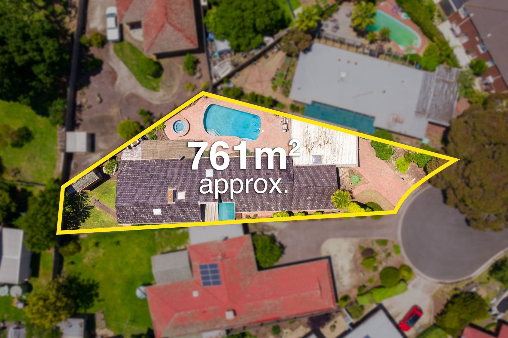 10 Allandale Court, Werribee VIC 3030, Werribee - Thumbnail 2