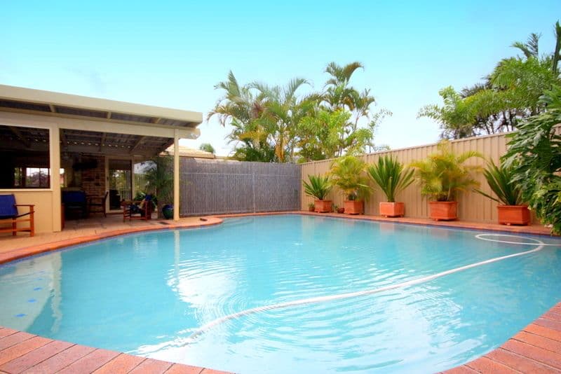 22 Coronet Crescent, BURLEIGH WATERS QLD 4220, Burleigh Waters - Thumbnail 2