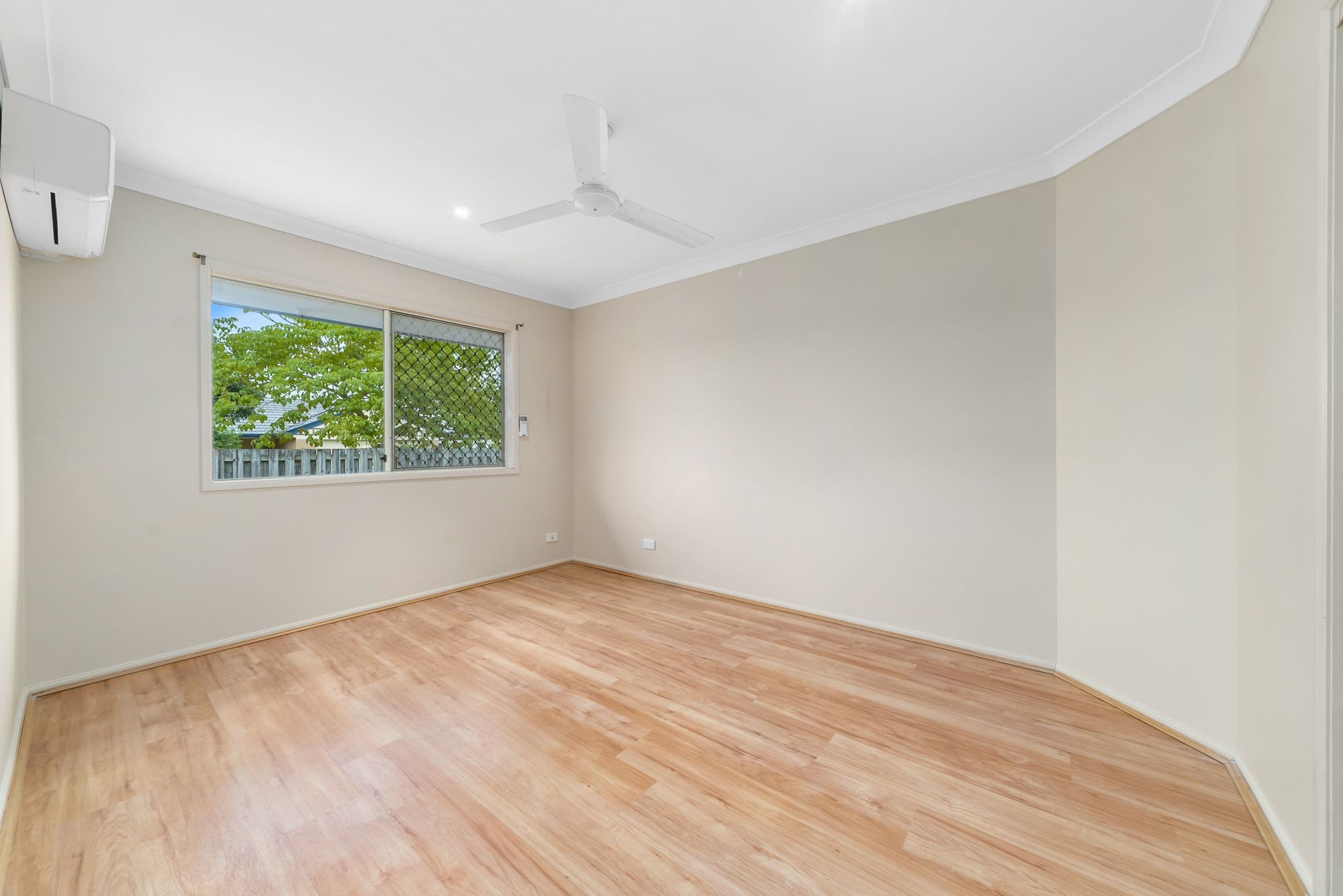 17 Whitfield Crescent, North Lakes QLD 4509, North Lakes - Thumbnail 8