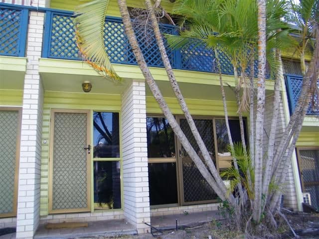 174 Philip Street, GLADSTONE QLD 4680, Gladstone - Image 1