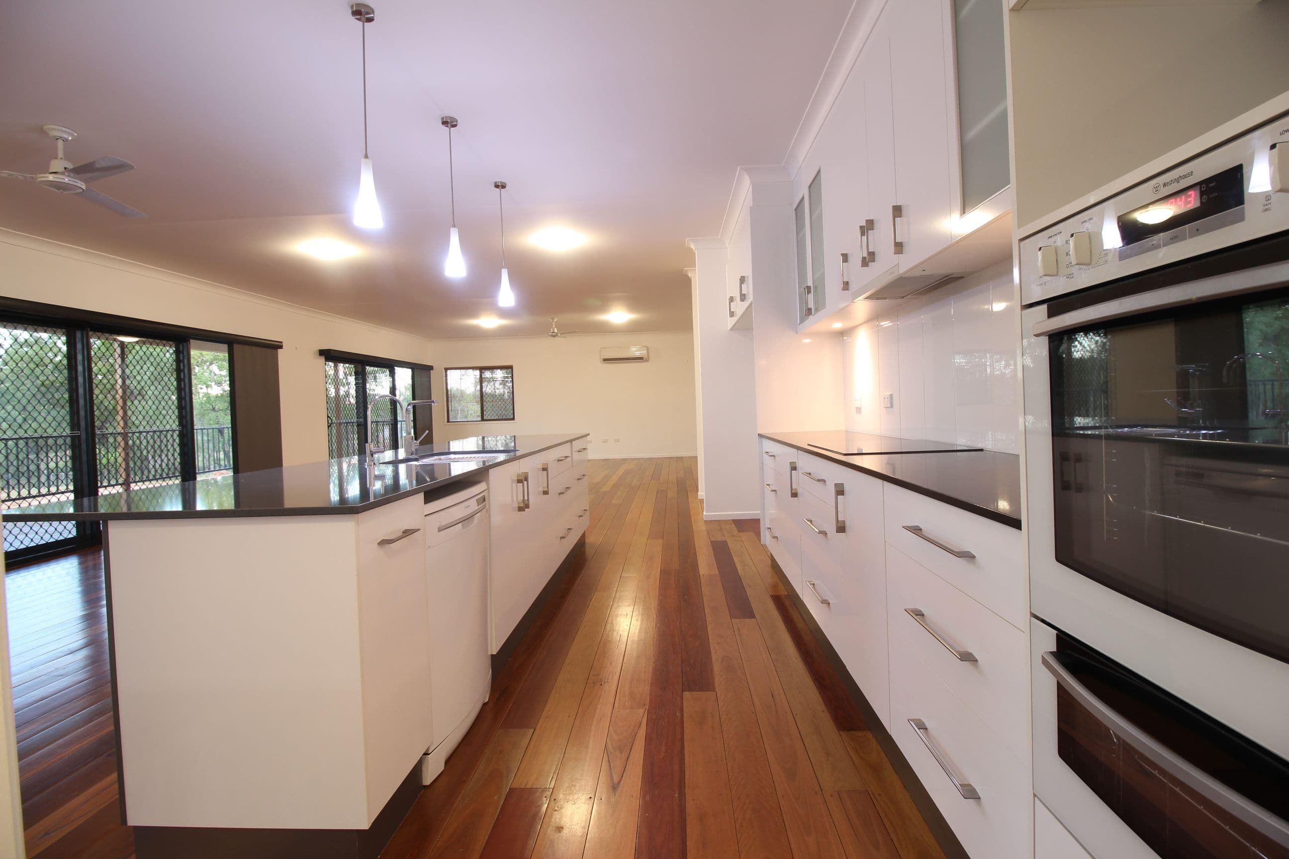 11 Birch Drive, Emerald QLD 4720, Emerald - Thumbnail 3