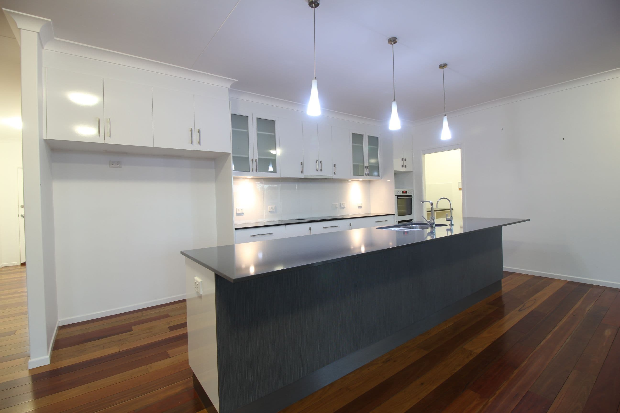 11 Birch Drive, Emerald QLD 4720, Emerald - Thumbnail 5