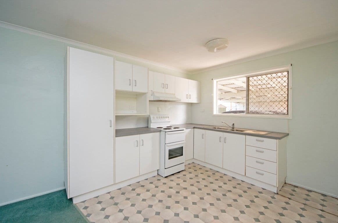 9 McCann Street, SOUTH GLADSTONE QLD 4680, South Gladstone - Thumbnail 2