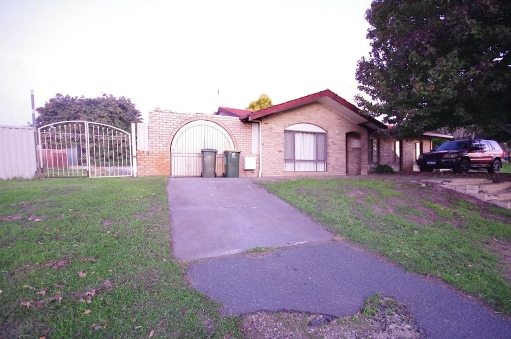 10 Gameson Way, GIRRAWHEEN WA 6064, Girrawheen - Thumbnail 3