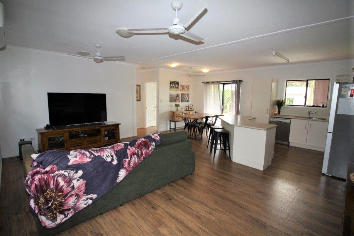 25 Estate Avenue, Toll QLD 4820, Toll - Thumbnail 6