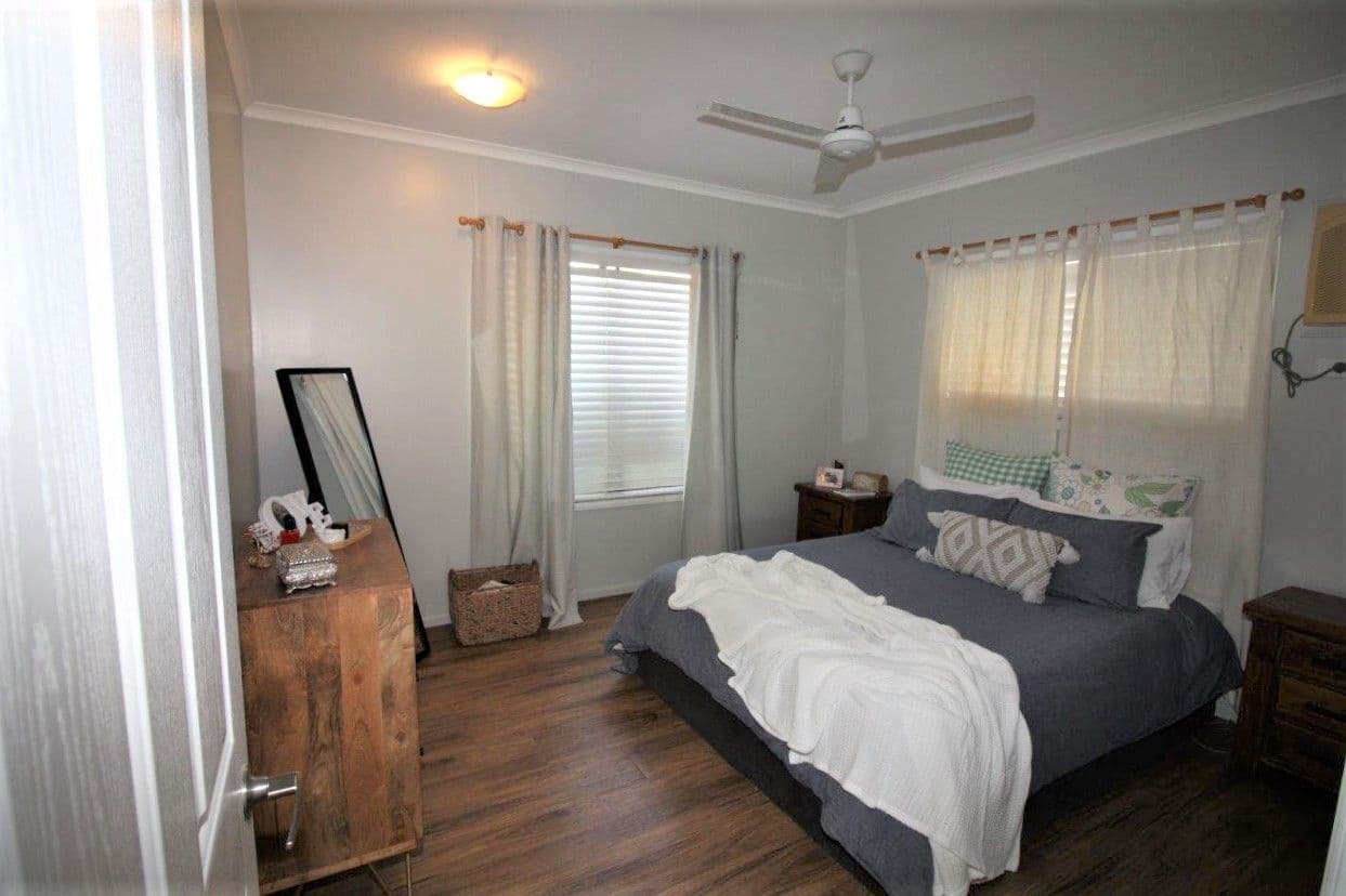 25 Estate Avenue, Toll QLD 4820, Toll - Thumbnail 7