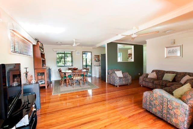 18 Marlynda Avenue, CRANBROOK QLD 4814, Cranbrook - Thumbnail 4