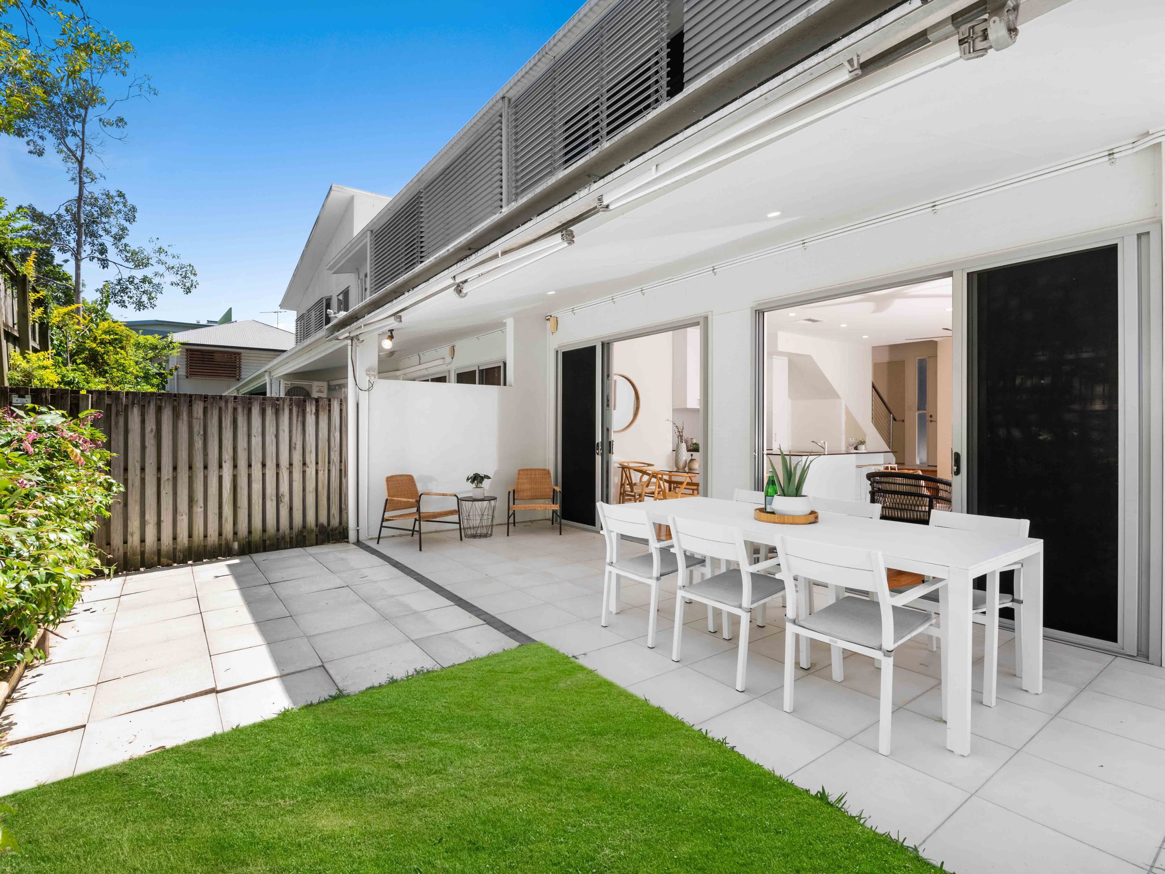 1 Sovereign Street, Indooroopilly QLD 4068, Indooroopilly - Thumbnail 6