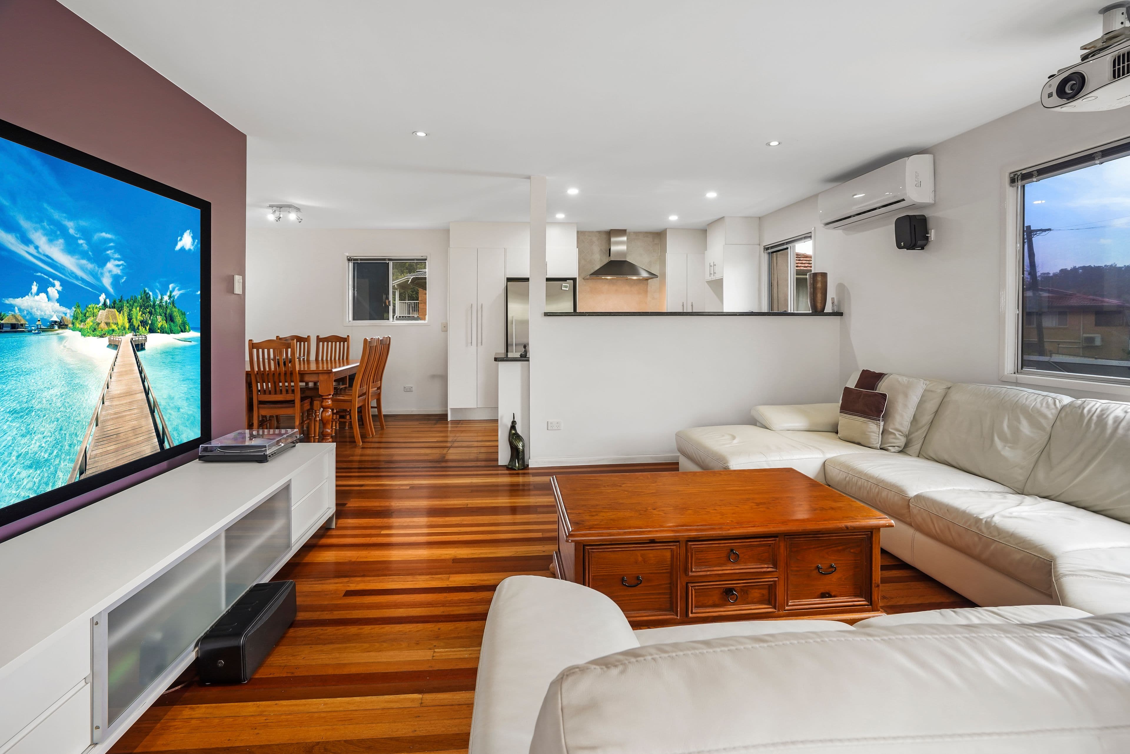 6 Riordan Street, Aspley QLD 4034, Aspley - Thumbnail 3