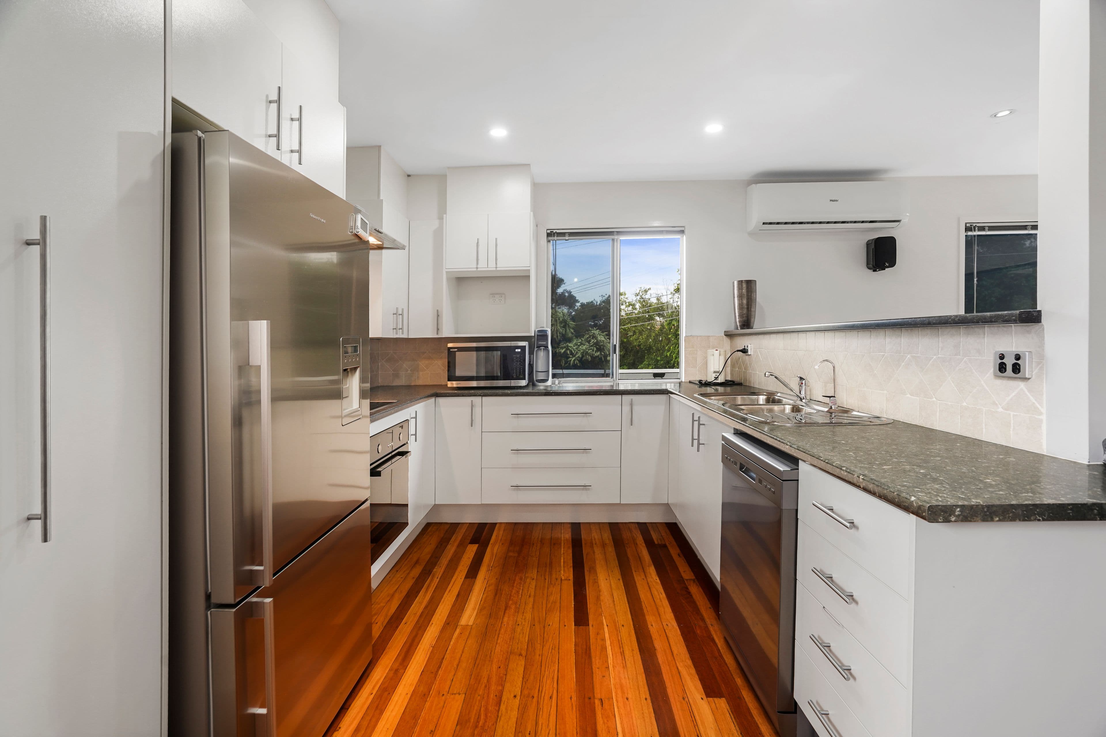 6 Riordan Street, Aspley QLD 4034, Aspley - Thumbnail 6