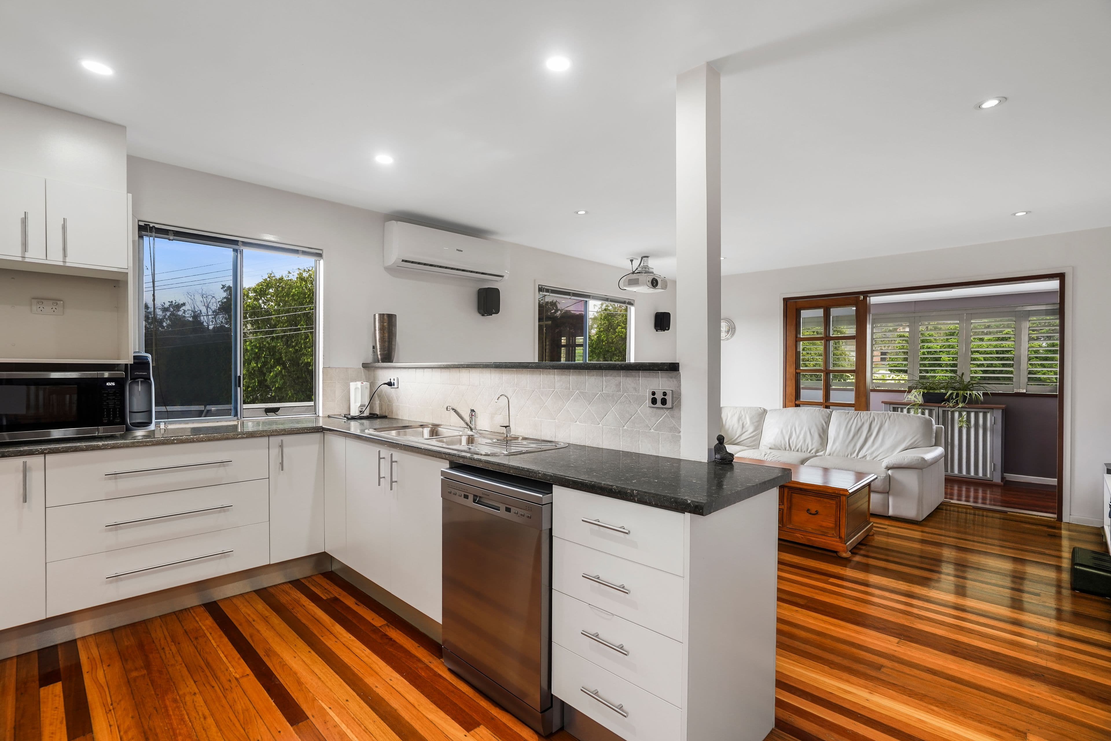 6 Riordan Street, Aspley QLD 4034, Aspley - Thumbnail 7