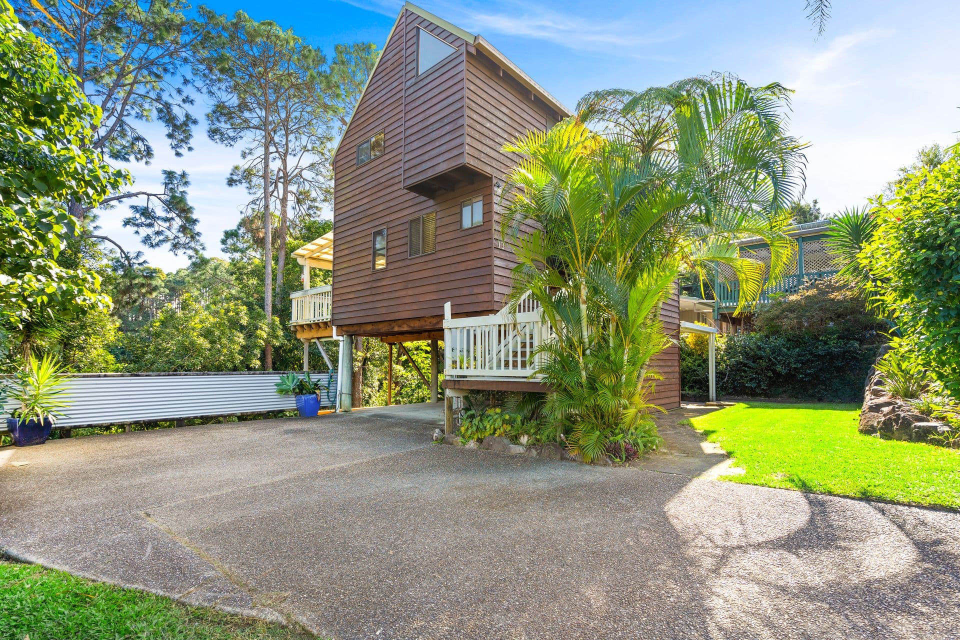 13 Bindoon Close, Elanora QLD 4221, Elanora - Image 1