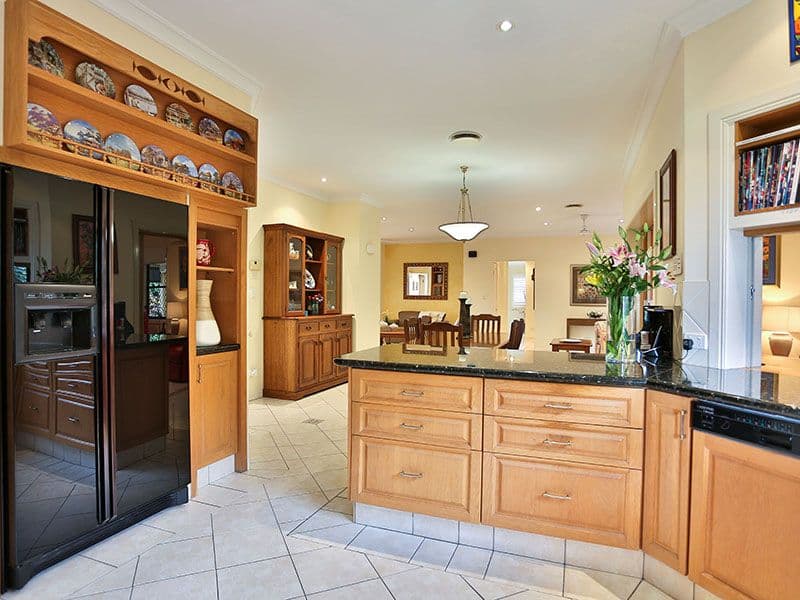 28 Alba Place, Bridgeman Downs QLD 4035, Bridgeman Downs - Thumbnail 2